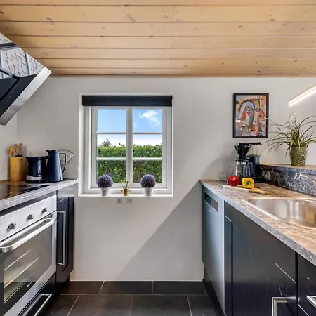 Meindor - 450m To The Fjord By Interhome *